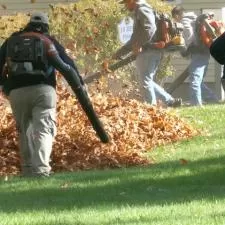 Fall Cleanup and Leaf Removal in Oak Ridge, NJ